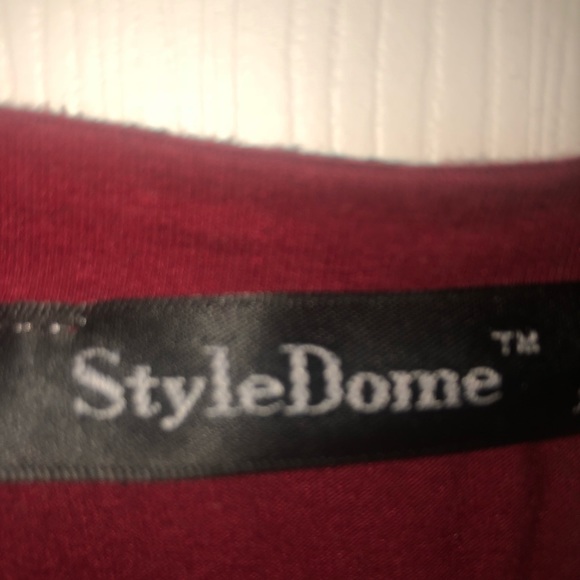 StyleDome Top - Picture 5 of 6